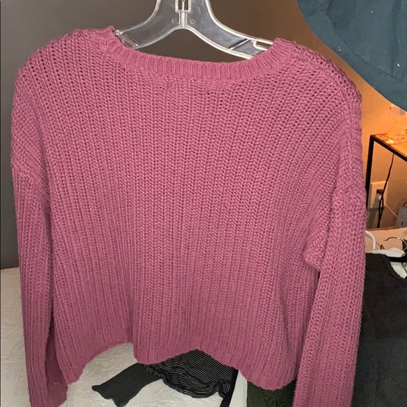 Purple sweater - Picture 2 of 2